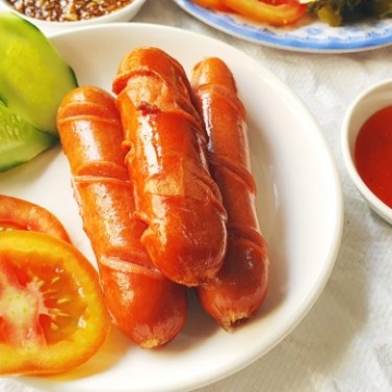 Hình ảnh cho mục tin tức FFV ra mắt sản phẩm xúc xích thương hiệu A Thiệu